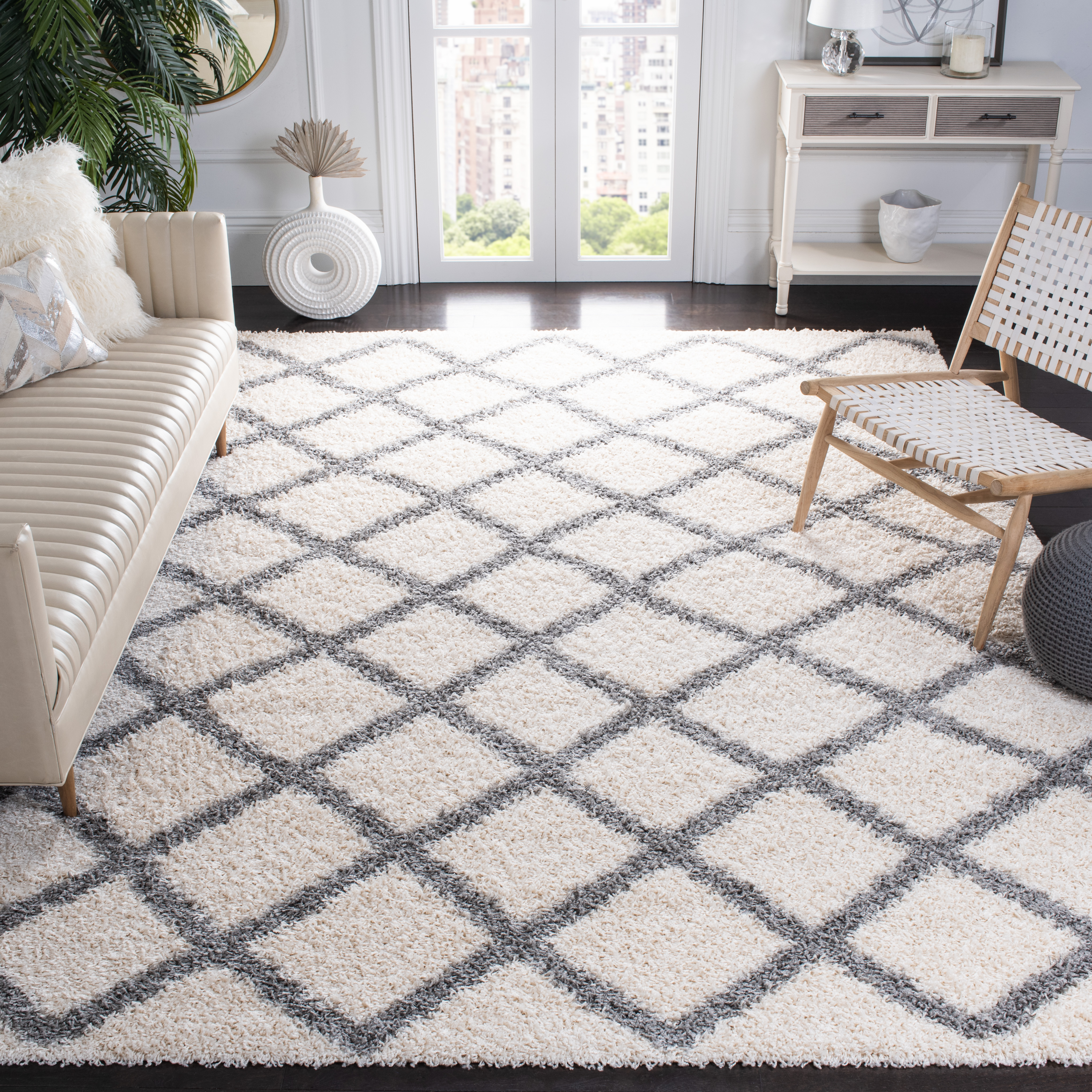 Safavieh Power Loomed Dallas Shag Ivory / Grey Area Rugs - SGD258F